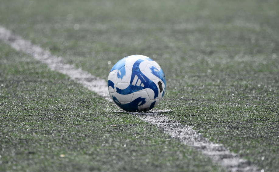 Why Smart Soccer Bettors Watch the First 15 Minutes Before Betting Live